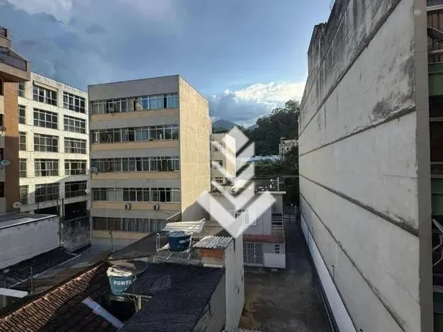 Imagem 6: Apartamento com 3 Dormitórios À Venda por R$ 650.000,00 - Centro - Nova Friburgo/Rj