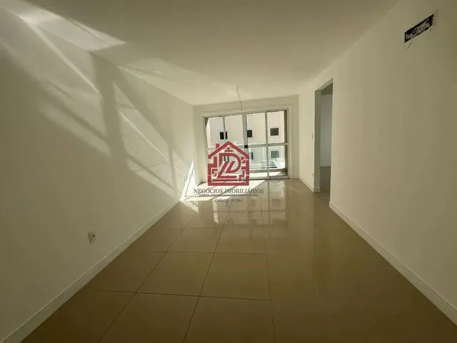 Imagem: O apartamento possui 2 Dormitórios, 1 Banheiro, 1 Vaga na