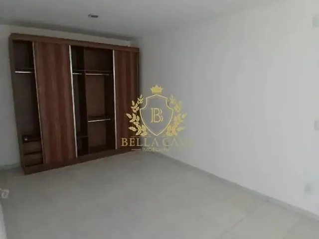 Imagem 15: Cobertura Duplex com Varandas e Churrasqueira À Venda por R$ 750.000,00