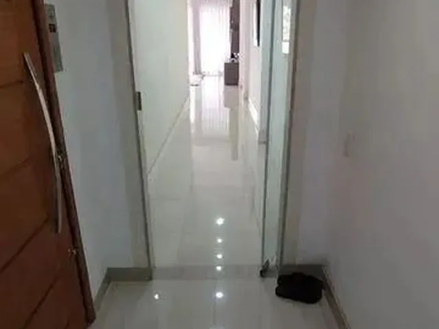 Imagem 14: Cobertura para Venda em Nova Friburgo, Centro, 4 Dormitórios, 1 Suíte, 4 Banheiros, 2