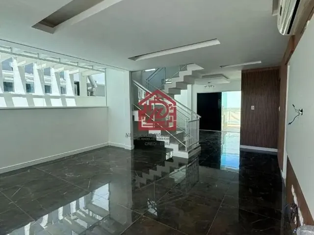 Imagem 2: Casa À Venda no Vale dos Cristais Macaé, 5 Quartos, 272M²
