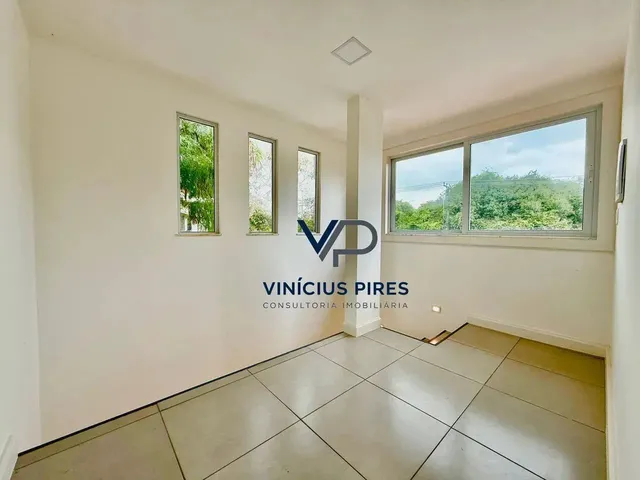 Imagem: À Venda - Casa Nova a 200 M da Praia