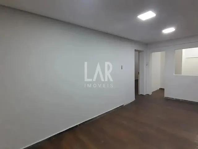 Imagem 4: Casa para Aluguel, 4 Quartos, 1 Suíte, 1 Vaga, Floresta - Belo Horizonte/Mg