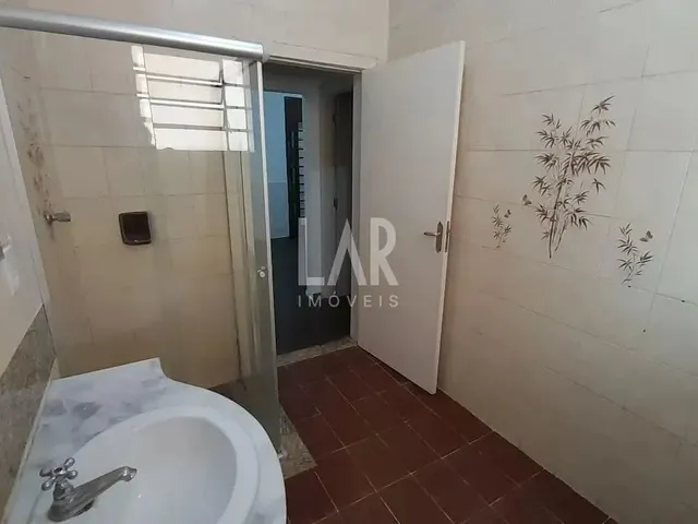 Imagem 14: Casa para Aluguel, 4 Quartos, 1 Suíte, 1 Vaga, Floresta - Belo Horizonte/Mg