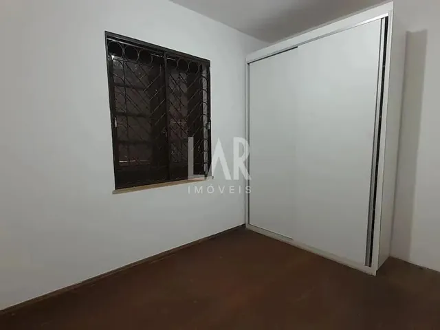 Imagem 7: Casa para Aluguel, 4 Quartos, 1 Suíte, 1 Vaga, Floresta - Belo Horizonte/Mg