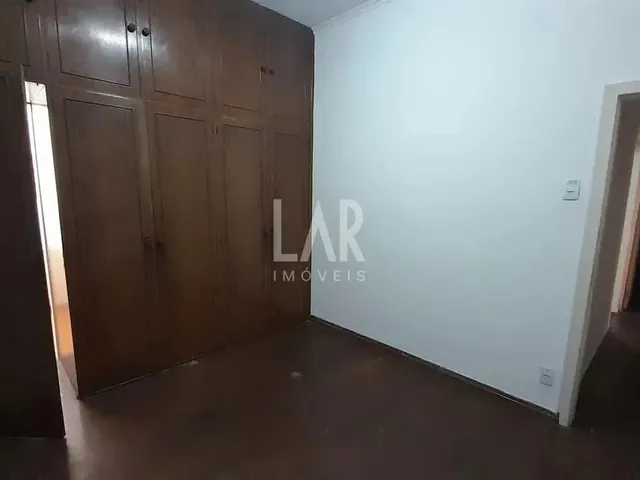 Imagem 15: Casa para Aluguel, 4 Quartos, 1 Suíte, 1 Vaga, Floresta - Belo Horizonte/Mg