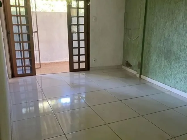 Imagem: R Casa a Venda no Benguí na Rua do Cras