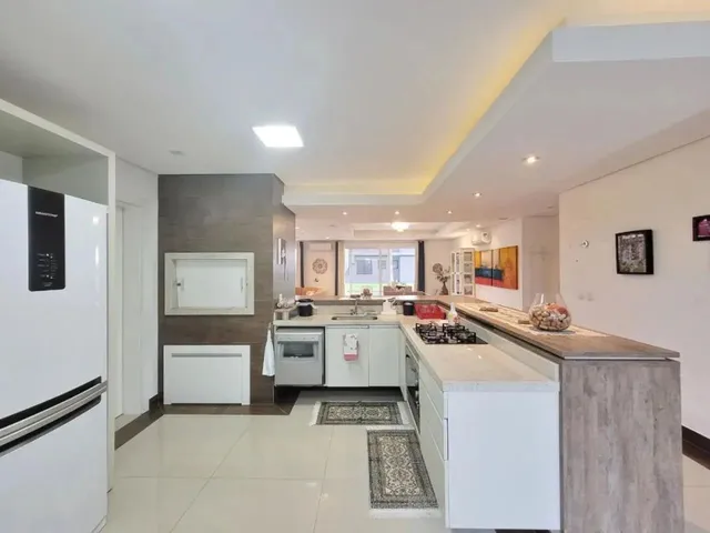 Imagem 6: Casa em Condomínio À Venda em Atlântida Sul, Osório - Mobiliada e com Hidromassagem
