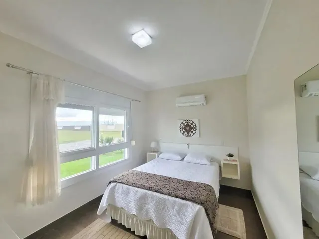 Imagem 10: Casa em Condomínio À Venda em Atlântida Sul, Osório - Mobiliada e com Hidromassagem