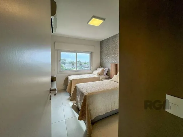 Imagem 14: Apartamento para Venda - 138.33M², 3 Dormitórios, Sendo 1 Suites, 3 Vagas - Centro