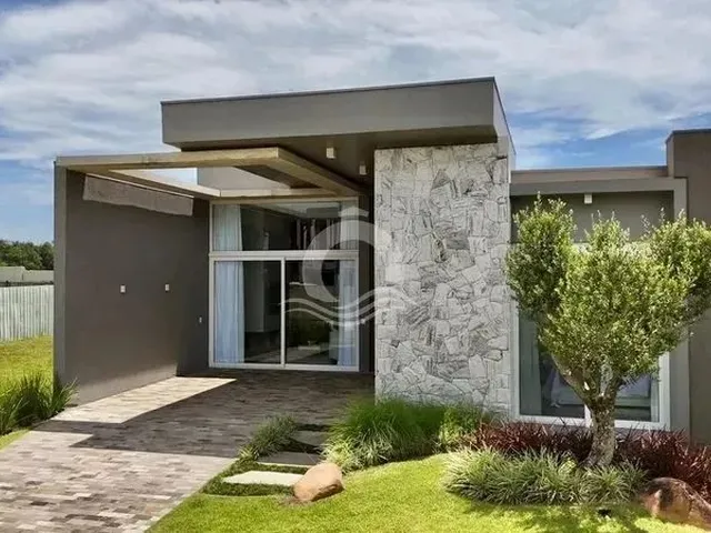 Imagem 1: Casa 4 Quartos Mobiliada e Decorada Venda Curumim Capão da Canoa