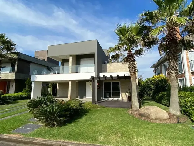Imagem: Casa de Alto Padrão em Condomínio Beira