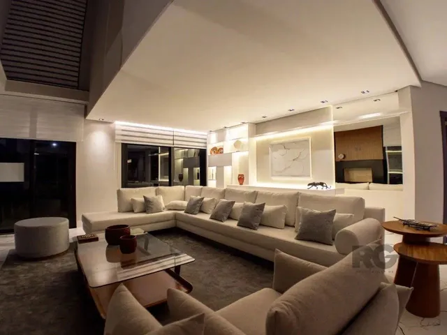 Imagem: Casa Alto Padrão com 5 Suítes com Closet