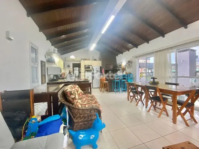 Imagem 4: Cobertura com 294 M² com 5 Quartos e 3 Suítes no Centro - Capão da Canoa - Rs