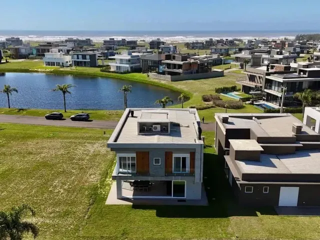 Imagem 16: Casa com 04 Suítes À Venda em Capão da Canoa - Condomínio Costa Serena Ref