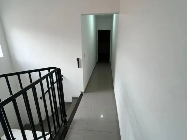 Imagem 9: Casa com 3 Dormitórios Disponível para Locação