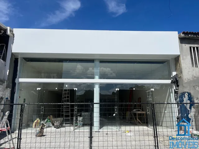Imagem 12: Ponto Comercial Premium Pronto para Uso - Modernidade e Visibilidade