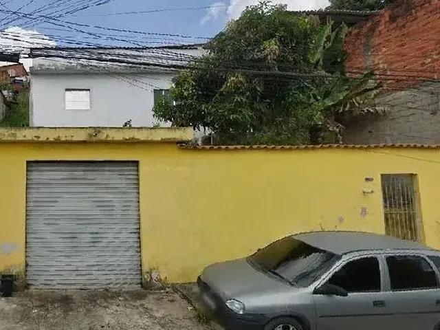 Imagem: A casa possui 2 Dormitórios, 1 Banheiro, 250m² de Área,