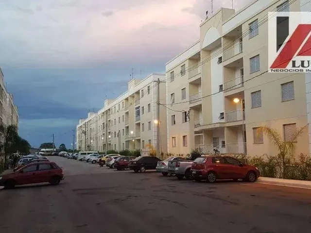 Imagem: Apartamento com 2 Dormitórios À Venda