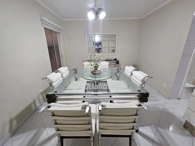 Imagem: Sobrado com 3 Quartos Sendo 1 Suíte com