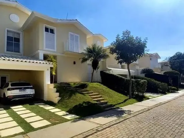 Imagem: Casa À Venda e para Alugar em Cotia, Bosque