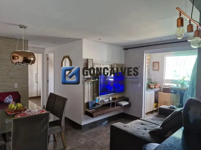 Imagem: Apartamento com 2 Dormitórios À Venda