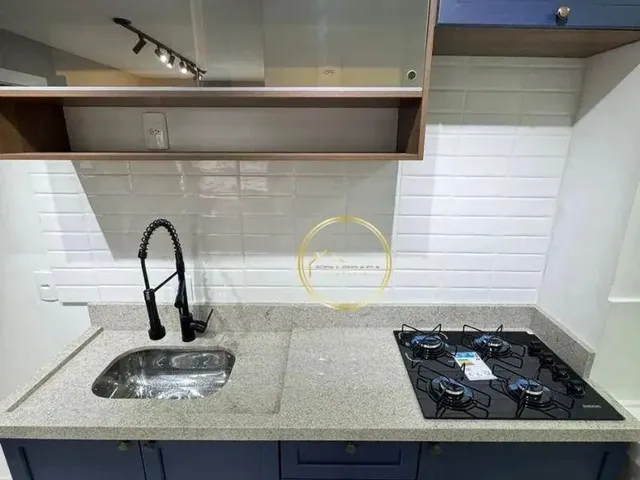 Imagem: Apartamento com 2 Dormitórios À Venda