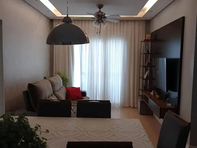Imagem: O apartamento possui 2 Dormitórios, 1 Banheiro, 1 Vaga na