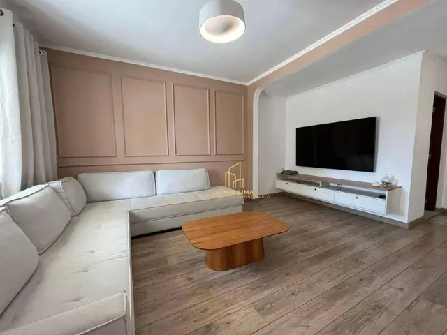 Imagem: Sobrado com 3 Quartos À Venda, 319 M²