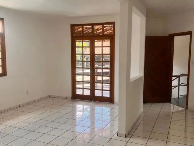 Imagem 4: Alugo/ Vendo Casa no Bairro Castália