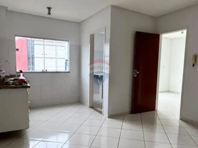 Imagem 2: Apartamento no Centro: 2 Quartos Sendo 1 Suíte