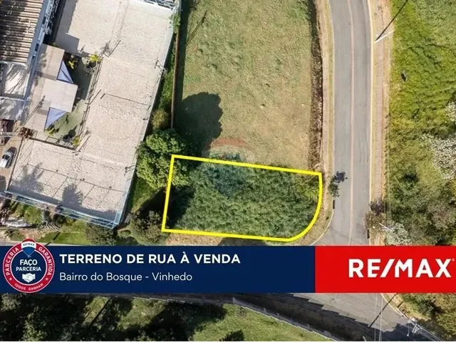 Imagem: Terreno a Venda com 670 M² no Bairro do