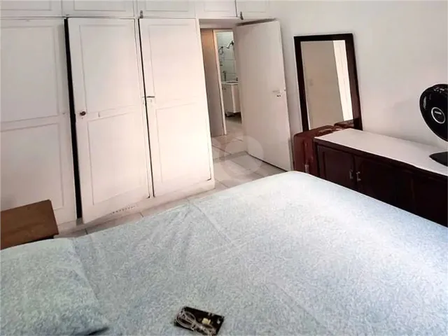 Imagem 10: Apartamento para Alugar com 3 Quartos no Condomínio Edificio Bartolomeu Portela, Rio De
