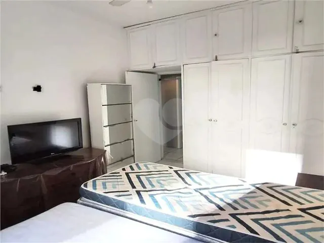 Imagem 15: Apartamento para Alugar com 3 Quartos no Condomínio Edificio Bartolomeu Portela, Rio De