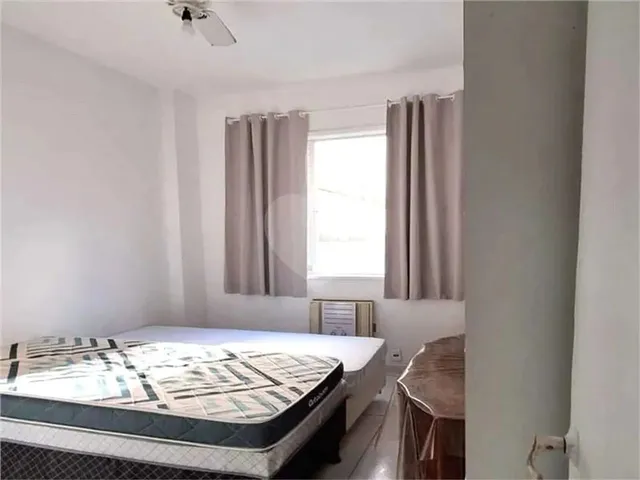 Imagem 3: Apartamento para Alugar com 3 Quartos no Condomínio Edificio Bartolomeu Portela, Rio De