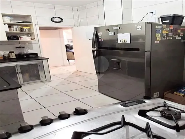 Imagem 11: Apartamento para Alugar com 3 Quartos no Condomínio Edificio Bartolomeu Portela, Rio De