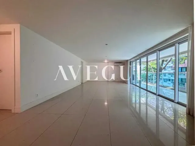 Imagem: Apartamento 4 Suítes com Varanda na Quadra