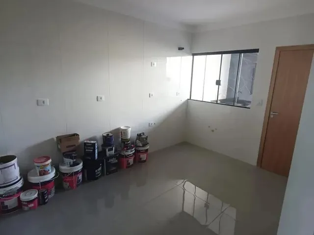 Imagem 4: Casa À Venda em Maringá, Jardim Monte Rei, com 3 Quartos, com 84 M²