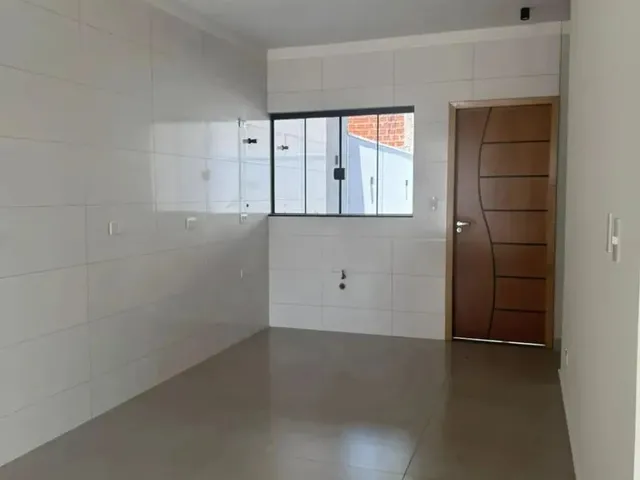 Imagem 3: Casa para Venda com 3 Quartos em Maringá - Pr