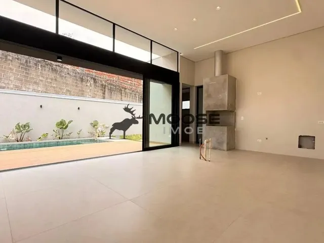 Imagem: Oportunidade- Casa com 3 Suites e Piscina