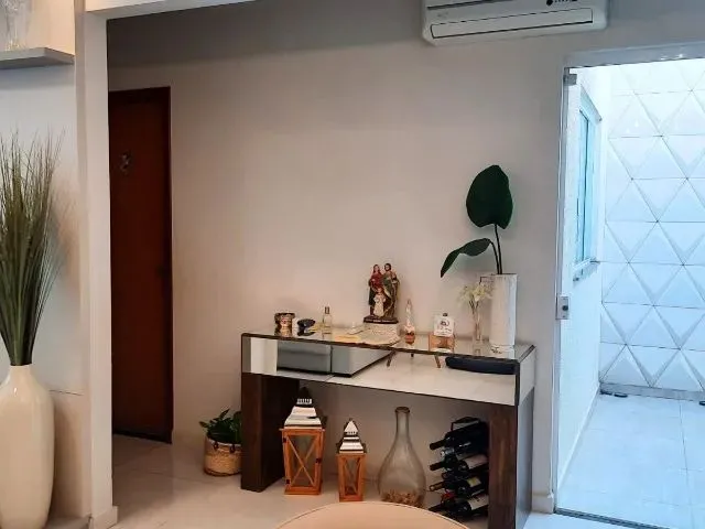 Imagem 2: Casa a Uma Quadra da Av. Kakogawa, Semimobiliada e C/ Espaço Gourmet