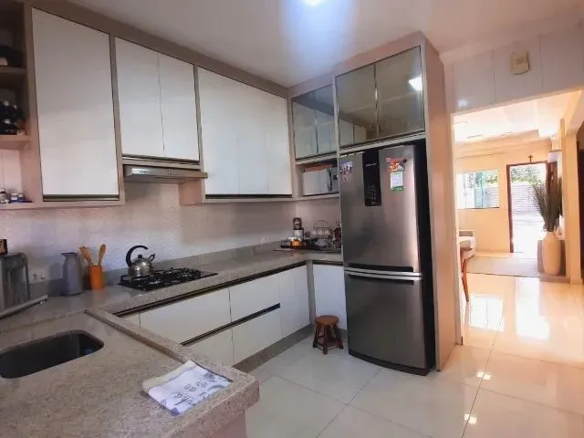 Imagem 6: Casa a Uma Quadra da Av. Kakogawa, Semimobiliada e C/ Espaço Gourmet