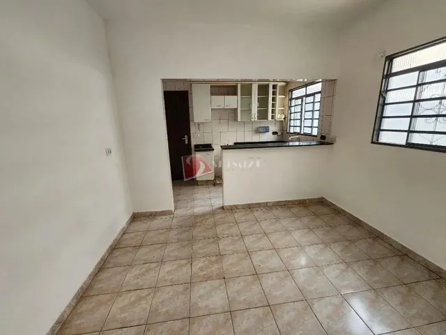 Imagem 14: Casa À Venda em Maringá, Jardim Oásis, com 3 Quartos, com 162.63 M²