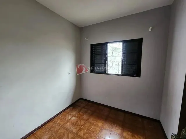 Imagem 11: Casa À Venda em Maringá, Jardim Oásis, com 3 Quartos, com 162.63 M²