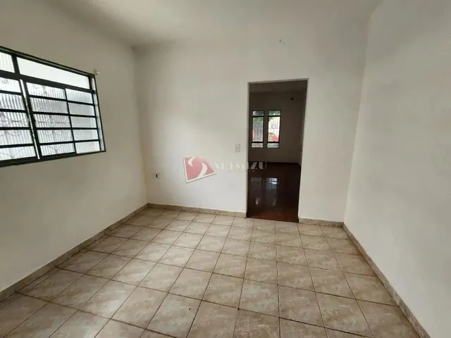 Imagem 7: Casa À Venda em Maringá, Jardim Oásis, com 3 Quartos, com 162.63 M²