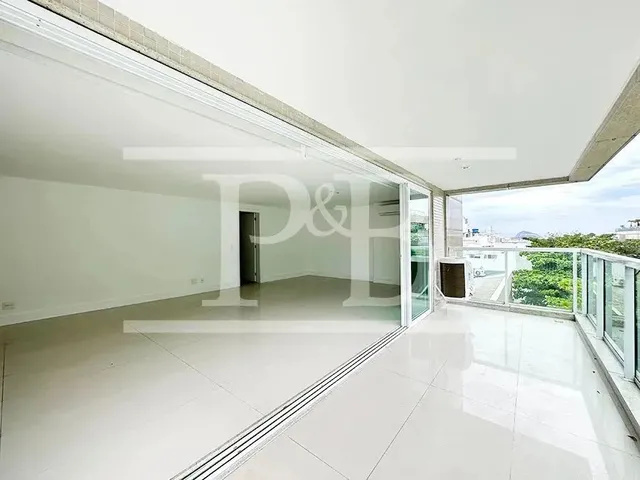 Imagem: Apartamento com 4 Dormitórios para Alugar