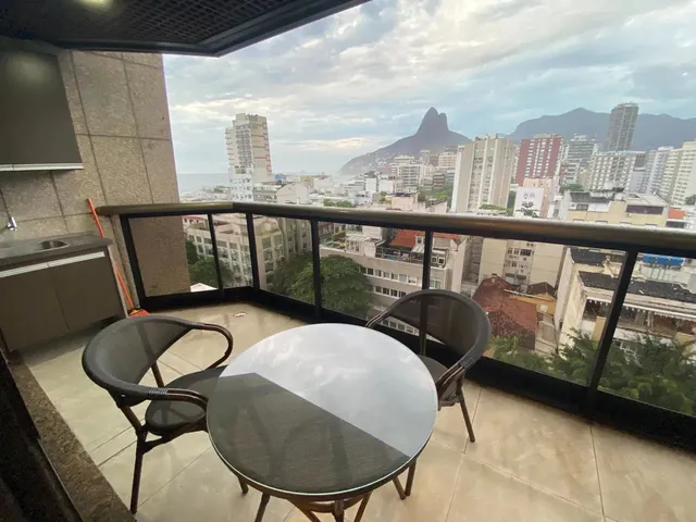 Imagem 10: Ipanema - Flat - 95 M - 2 Qts - Ste - Vga - Varandão - Lindamente Mobiliado - Vista Mar