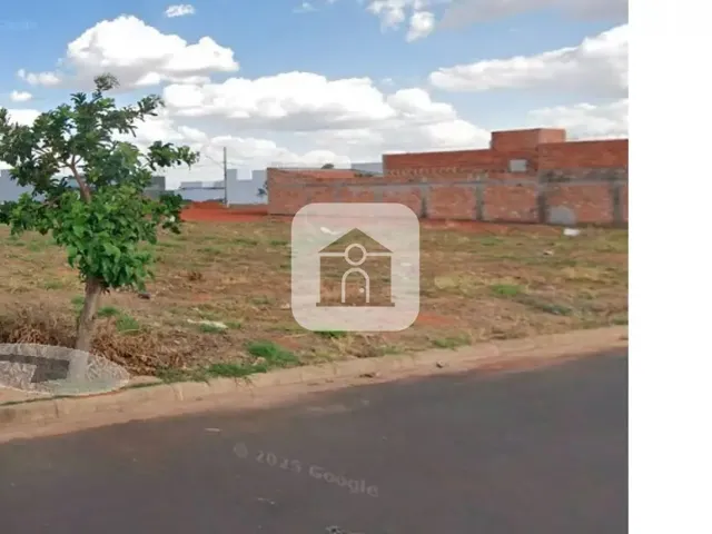 Imagem 2: Terreno Padrão em Uberlândia
