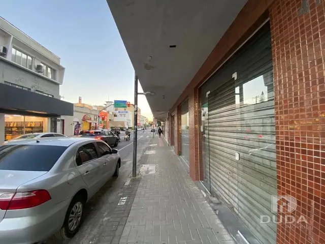 Imagem 2: Sala Comercial Térrea com Aproximadamente 400 M²