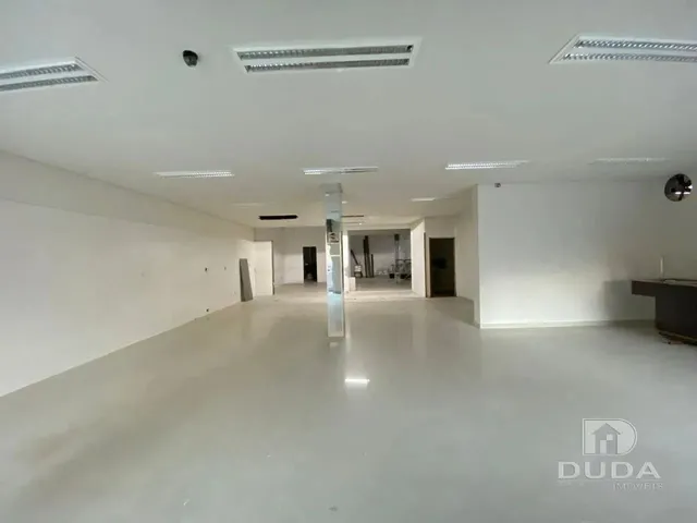 Imagem 9: Sala Comercial Térrea com Aproximadamente 400 M²